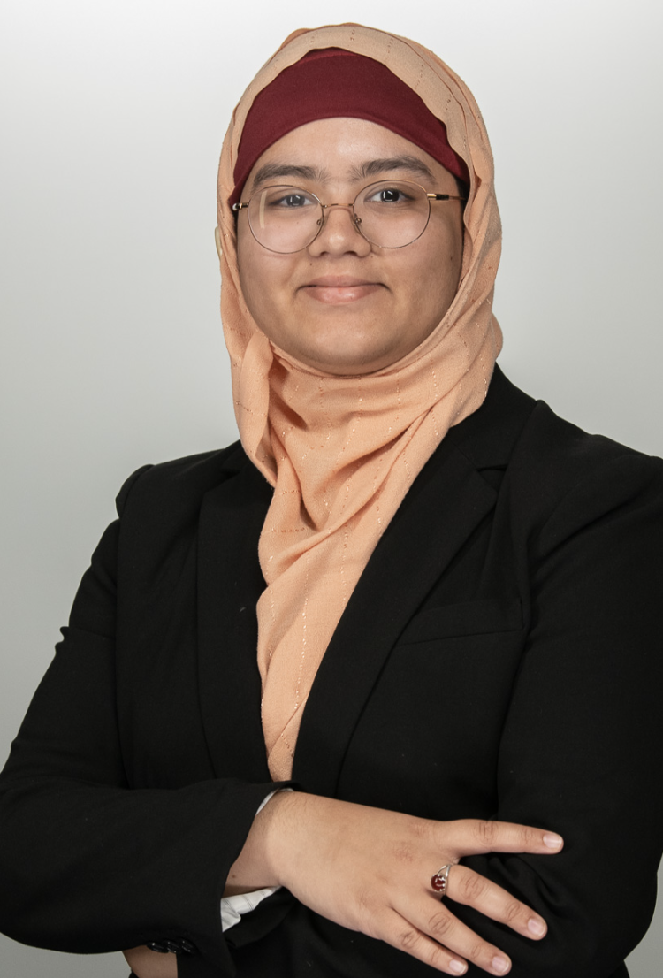 Photo of Enayah Rahman, amazing 16 year old ADVANCE student